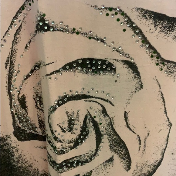 Rose Tank - Picture 3 of 3